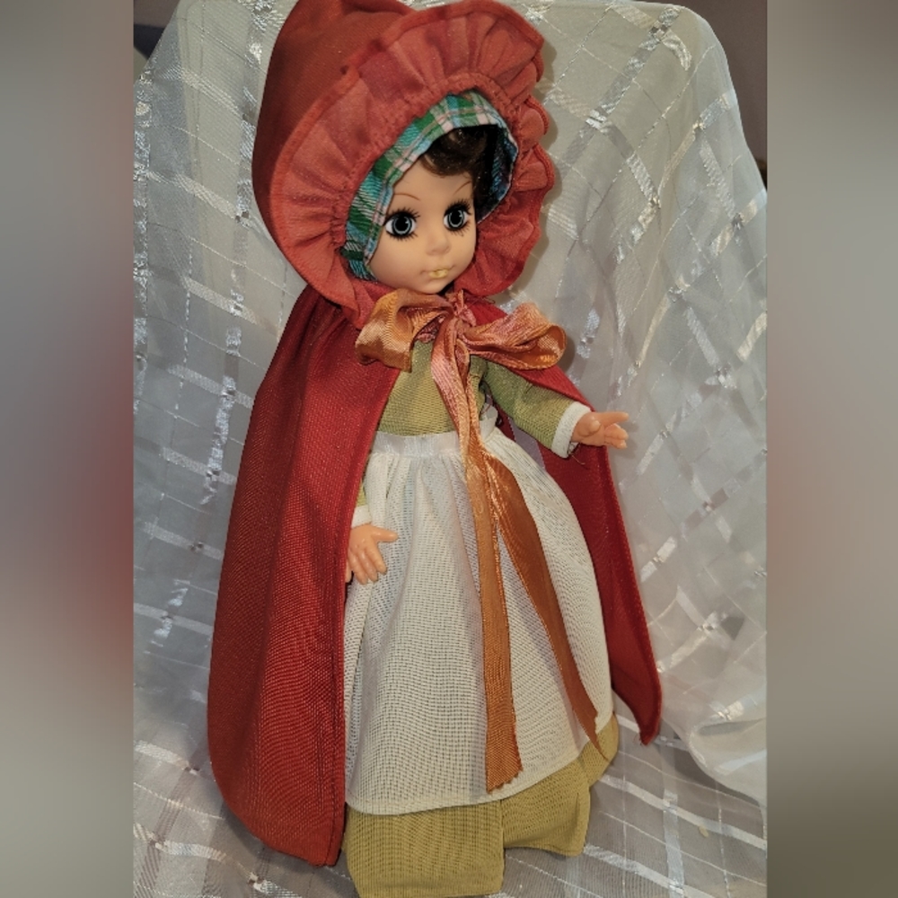 Vintage musical rotating doll